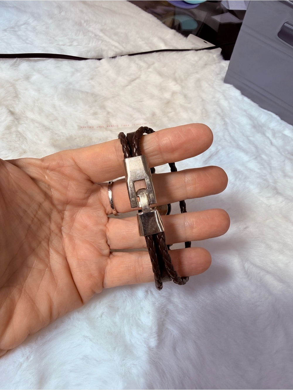 Gucci upcycled leather bracelet - Picture 3 of 7